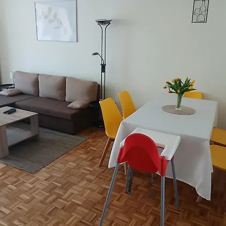 Strand-lak Apartman *